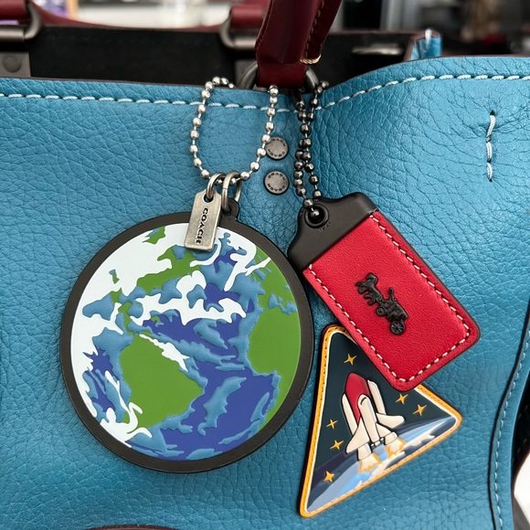 LIKE NEW WITH TAGS Coach NASA Rogue Bag blue leather - Picture 4 of 11